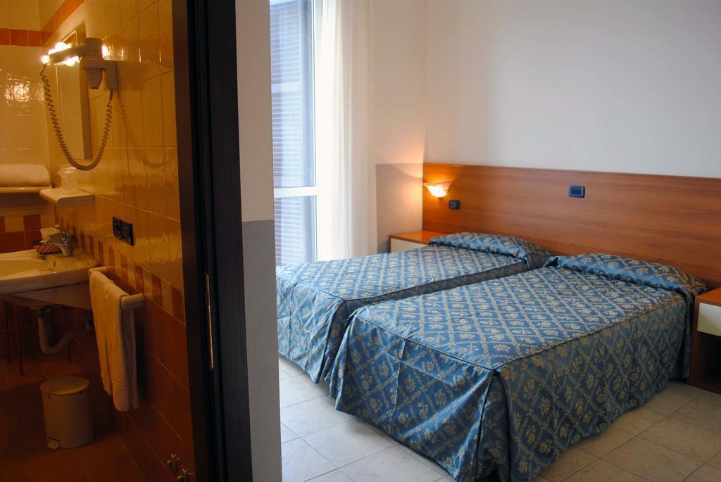 Hotel Tuscania Panoramico エクステリア 写真