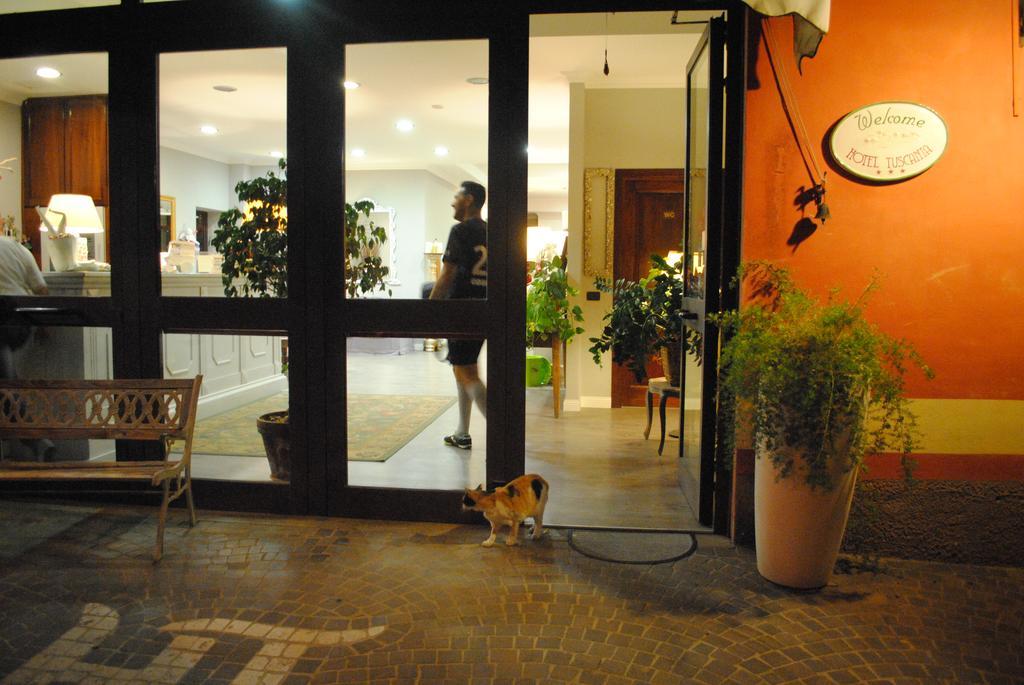 Hotel Tuscania Panoramico エクステリア 写真