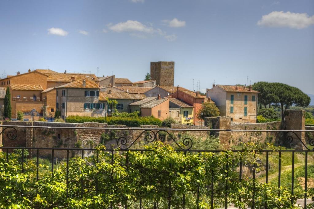 Hotel Tuscania Panoramico エクステリア 写真